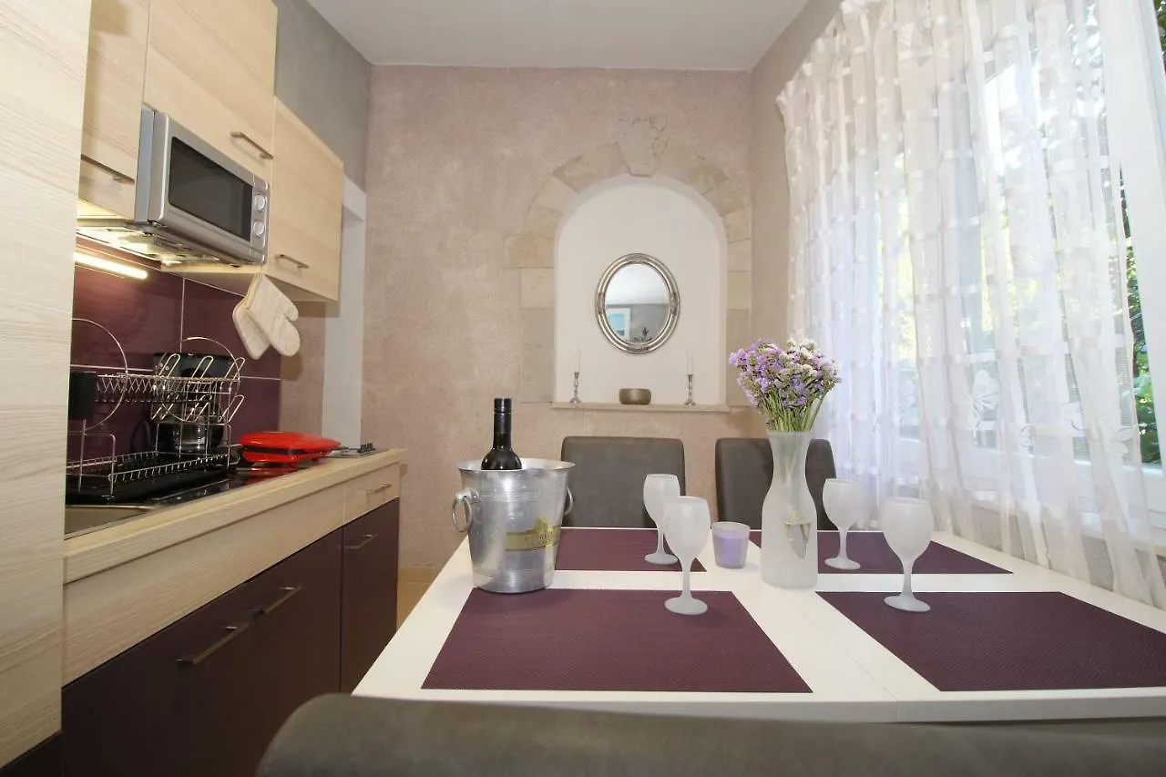 Apartments Palma Bed & Breakfast Medulin Guest house